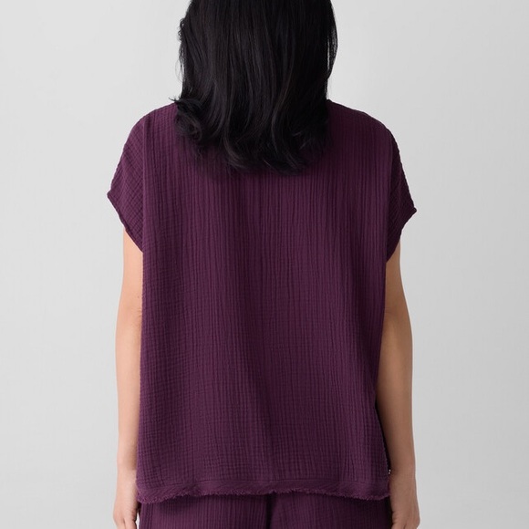 Eileen Fisher Organic Cotton Lofty Gauze V-Neck Square Top - color: blackberry - Picture 3 of 5